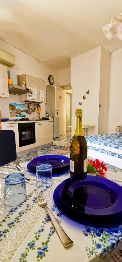 Francesca House Apartment อัตรานี ภายนอก รูปภาพ