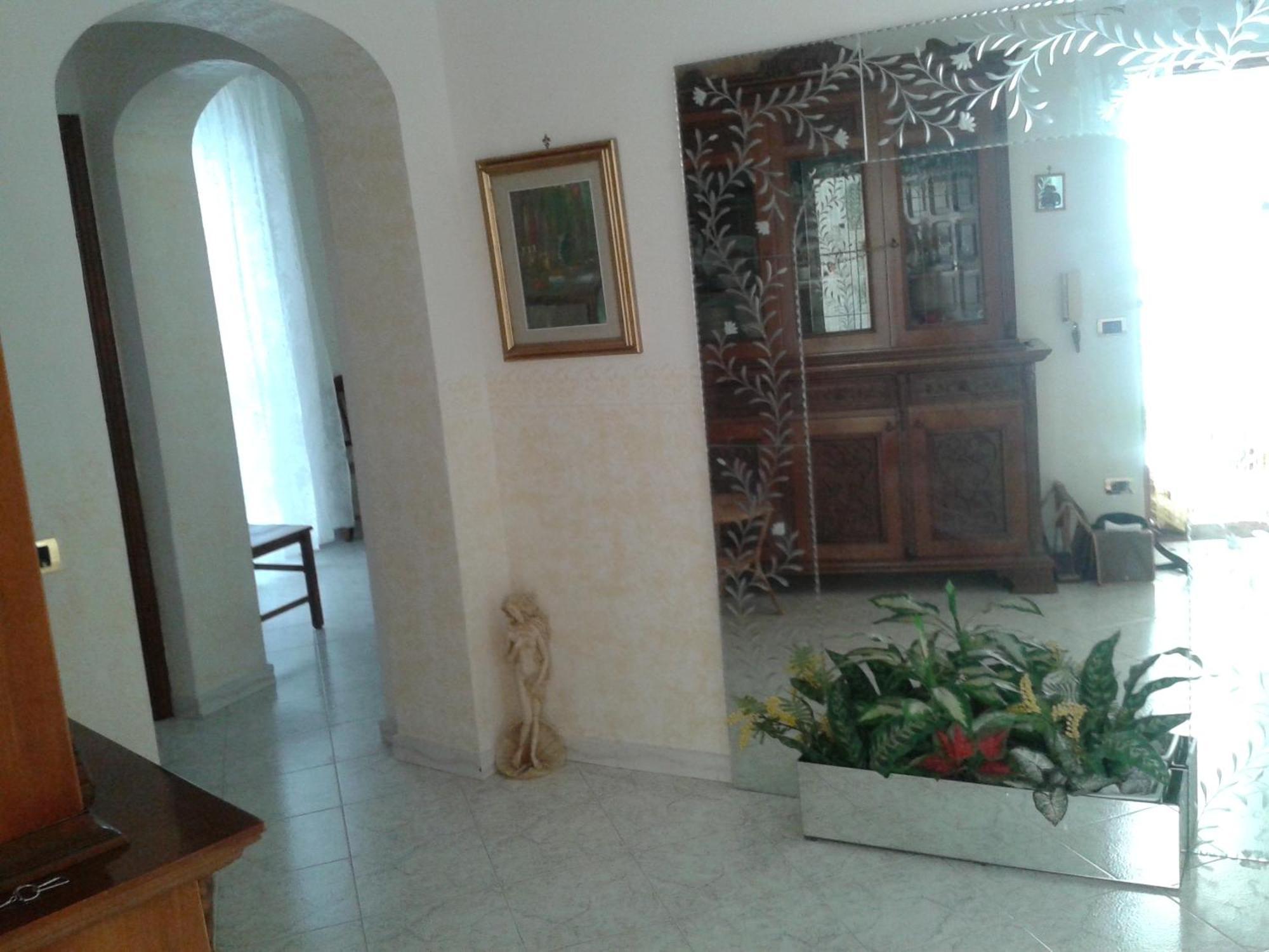 Francesca House Apartment อัตรานี ภายนอก รูปภาพ